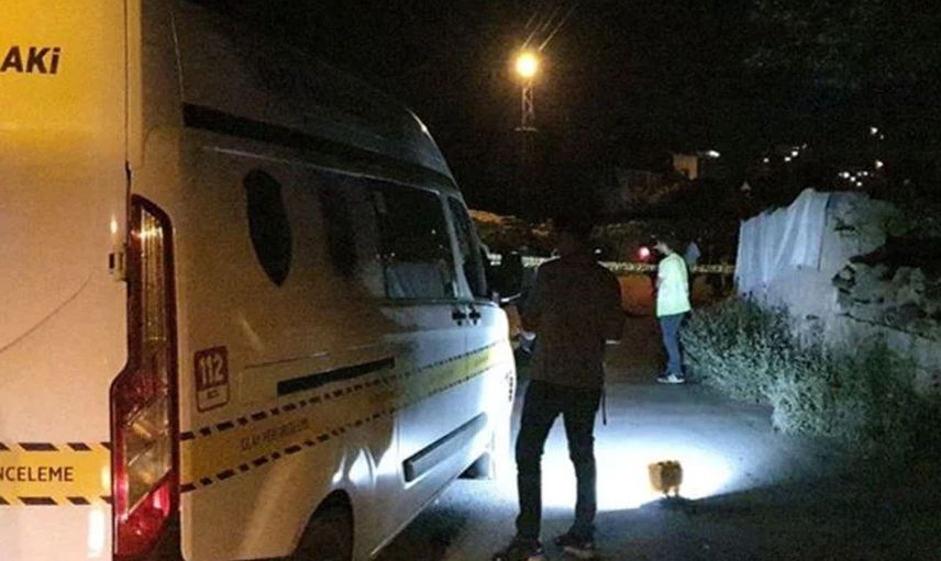 Komşularıyla husumetli