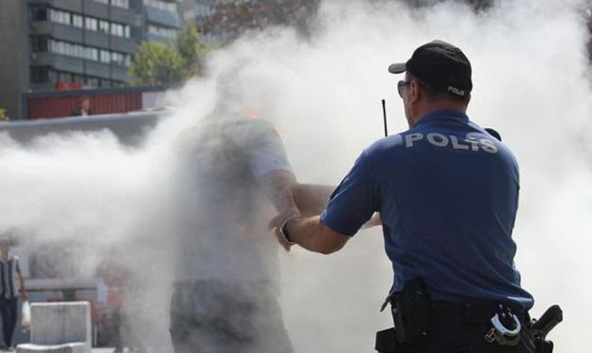 Tekirdağ’da Psikolojik Rahatsız Kişi Üzerine Benzin Döküp Kendini Yaktı