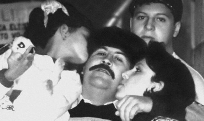 Pablo Escobar Kimdir?