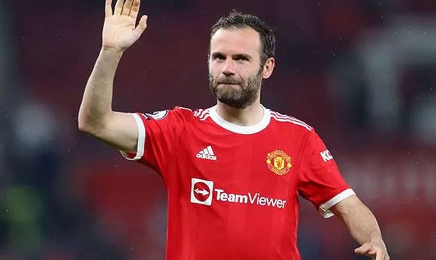Manchester United'a veda etti