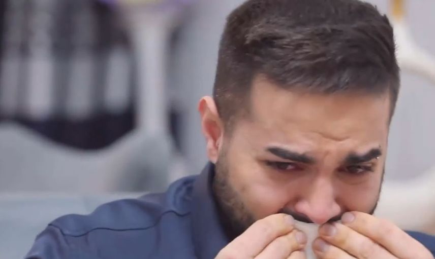 Ünlü Sunucu Kadir Ezildi Canlı Yayında Hüngür Hüngür Ağladı