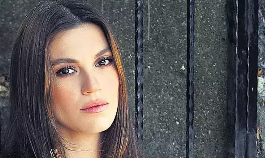 Bomba transfer! Eski sevgililer aynı kadroda buluşacak: Arka Sokaklar'ın yıldız ismi Yüsra Geyik artık Taş Kağıt Makas'ta!