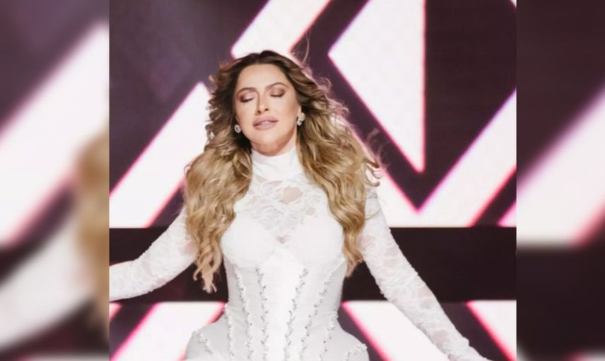 Hadise'den beğeni toplayan paylaşım: Yatakta üstsüz pozlarına yorum yağdı!