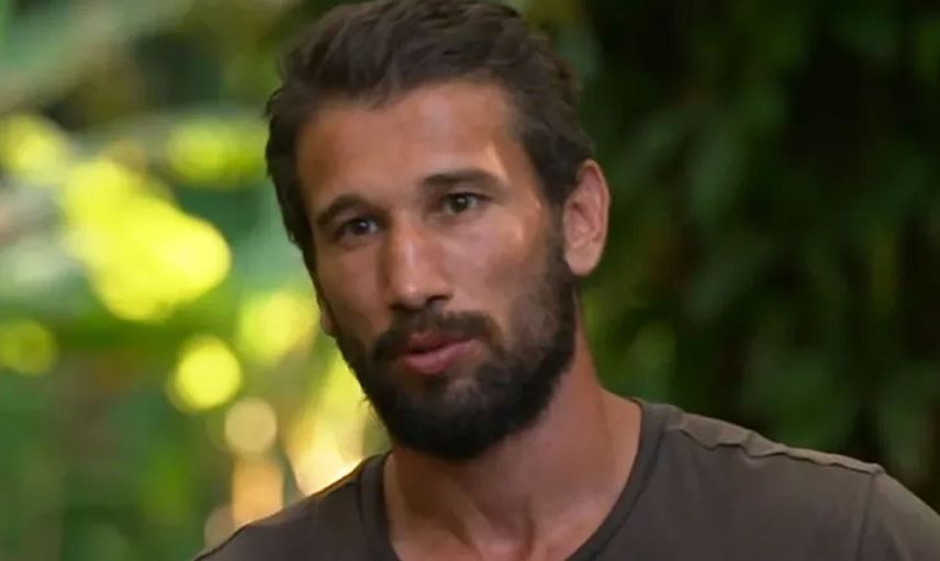 Polisin kafasında şişe kırdığı iddia edilmişti! Mahkeme kararı verdi Acun'un kararı duyunca eli ayağı titreyecek Survivor Adem...