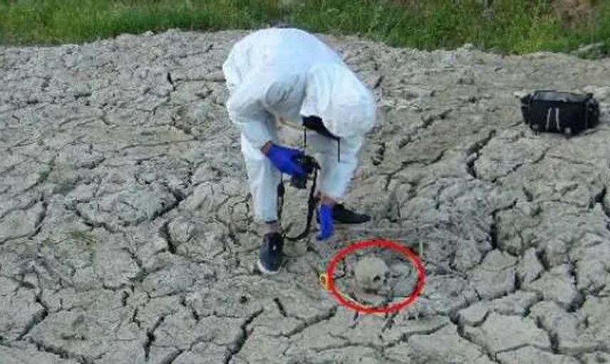 Antalya'da Sulama Kanalından İnsan Kafatası Çıktı