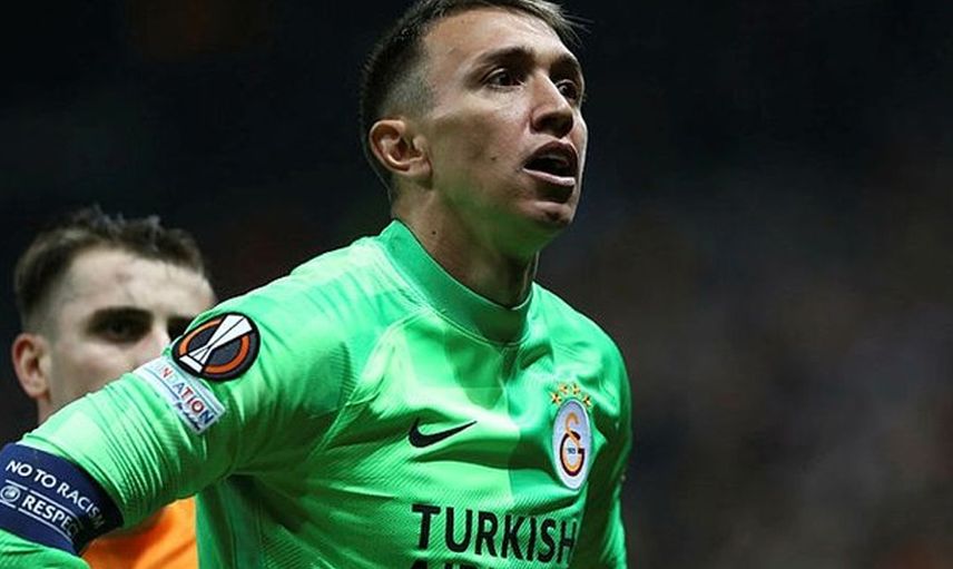 Galatasaraylı Fernando Muslera ve Trabzonsporlu Uğurcan Çakır 2021'in En İyileri Listesine Girdi!