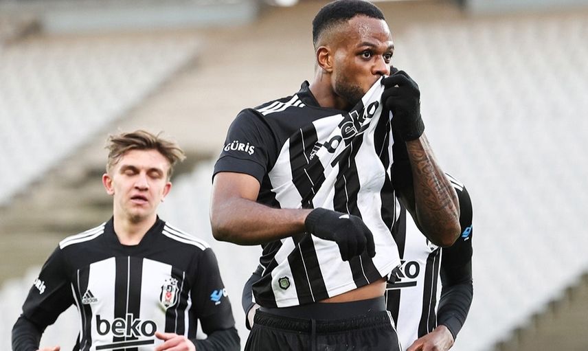 Beşiktaş Cyle Larin'in Bonservisini Belirledi!
