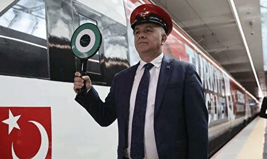 15 Temmuz Demokrasi ve Milli Birlik YHT Treni Ankara'dan İstanbul’a Doğru Yola Çıktı