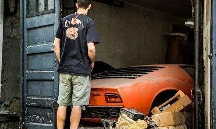 Satın aldığı evin içinde öyle bir şey buldu ki... Evin yeni sahibinin hayatı değişti!