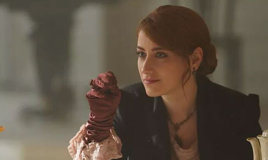 Başrolünde Hazal Kaya’nın rol aldığı Pera Palas dizisi uyarlama mı, hangi kitaptan uyarlandı?