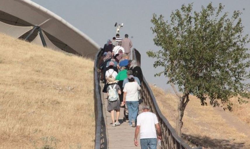 Göbeklitepe'ye Yerli ve Yabancı Turistler Akın Etti