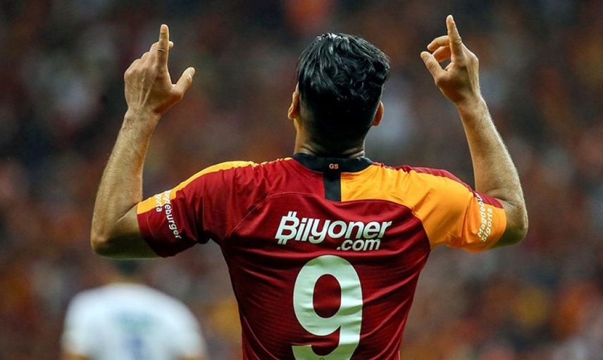Galatasaray'da Falcao ve Feghouli Krizi!