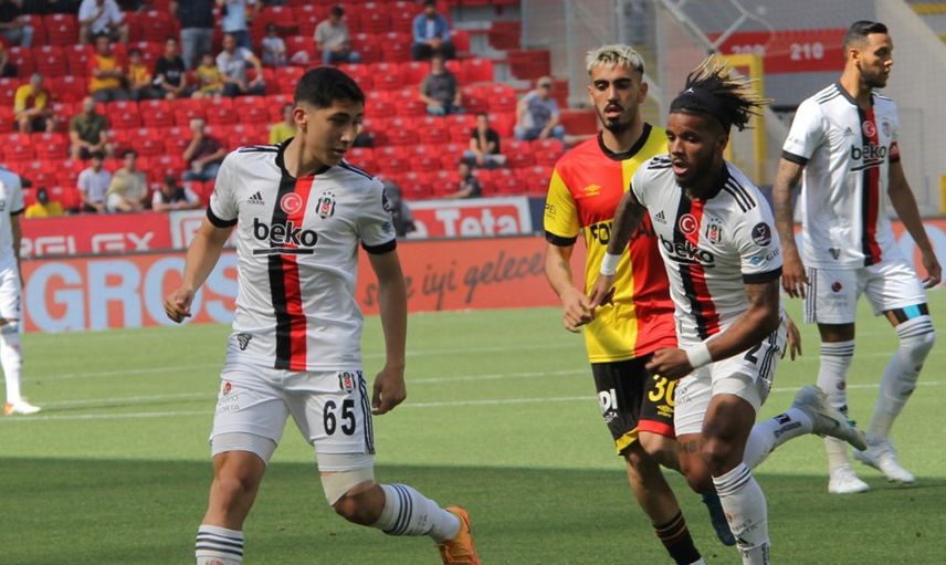 Sinan Vardar, Beşiktaş'ta Göztepe maçında kırmızı kart gören Valentin Rosier'in sabırları zorladığını söyledi