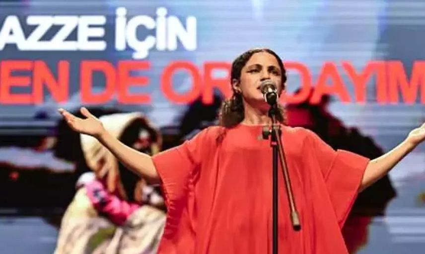 Sanat camiası Gazze için tek yürek: Destek konserine akın ettiler... Dört kitapta da bu zulümdür!