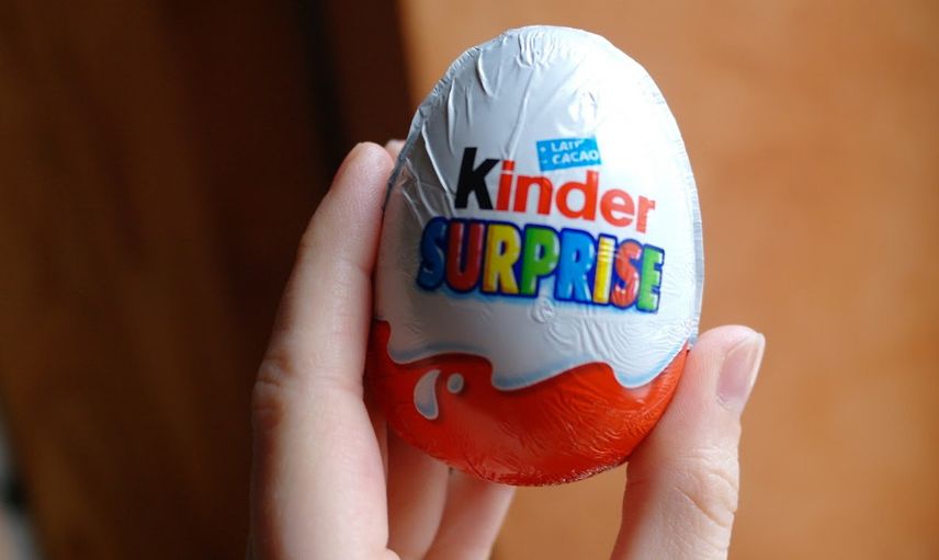 Kinder sürpriz yumurtalar neden toplatılıyor? Sürpriz yumurtalardan virüs mü bulaşıyor? Ünlü şirketten salmonella virüsü uyarısı