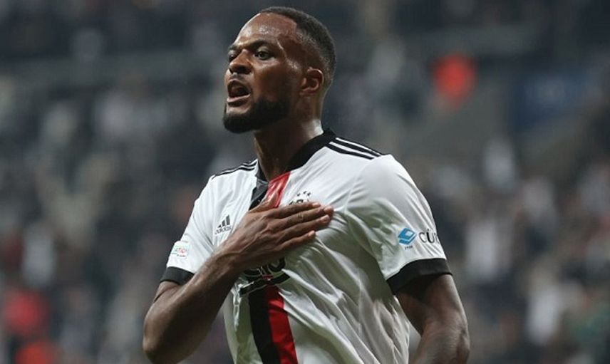Brightgon Beşiktaş'tan Cyle Larin'i Transfer Etmek İstiyor!