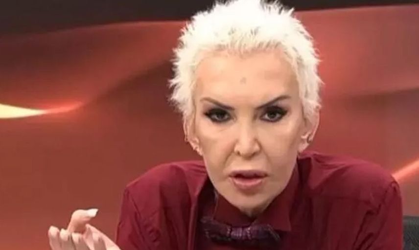 Seyhan Soylu yine yaptı yapacağını! Özge Ulusoy'un göğüslerine Ahmet Çakar imzası attı görenler kahkahaya boğuldu