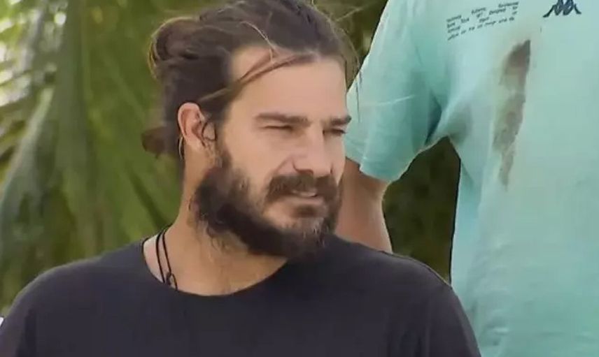 Survivor'da Hakan Hatipoğlu'ndan zehir zemberek sözler: Oyun alanını terk etti!