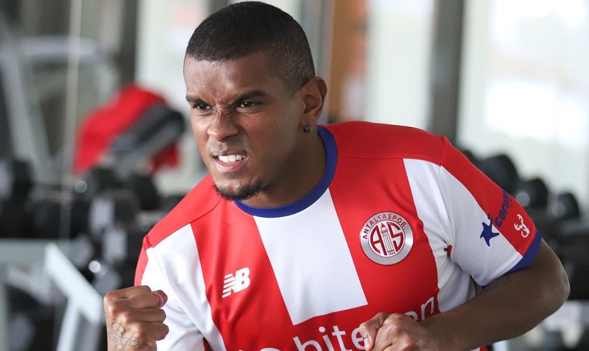 Antalyaspor Fernando Lucas Martins'i Transfer Etti!