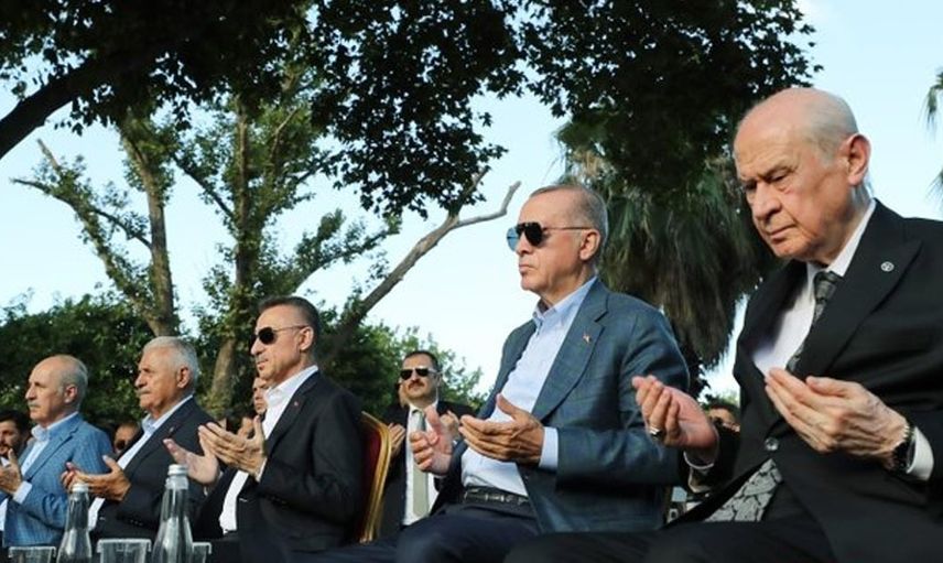 Saraçhane Meydanı doldu taştı
