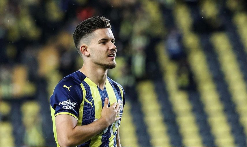 Galatasaray Fenerbahçe'den Ferdi Kadıoğlu'nu Transfer Etmek İstiyor!