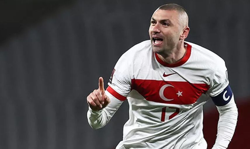 A Milli Takım'ın Yıldızı Burak Yılmaz'ın Babası Transfer Açıklamalarında Bulundu!