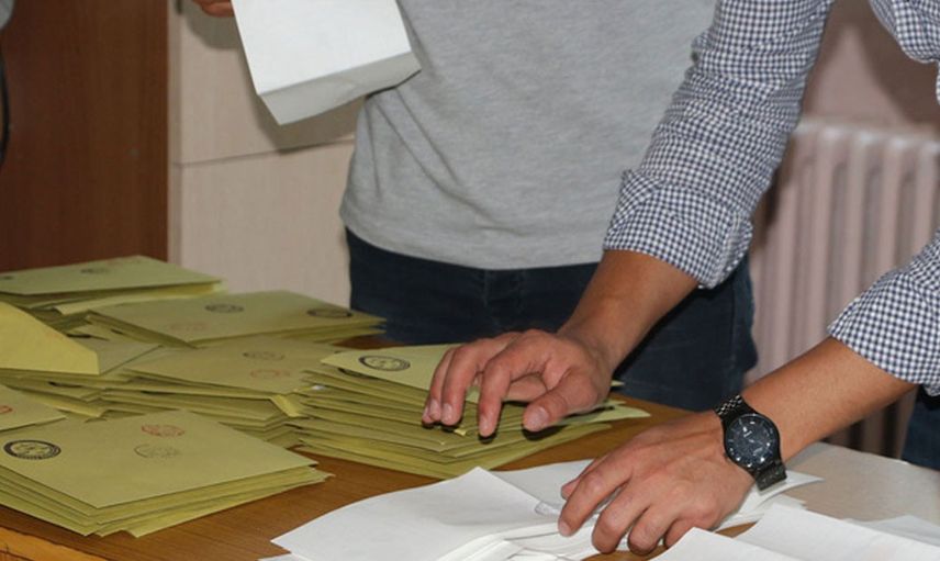 Seçimi kaybedeceğini bilen CHP bugün itibariyle sandık oyunlarına başladı