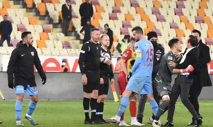 Yeni Malatyaspor Başkanı Adil Gevrek, Hüseyin Göçek İle Yaşadığı Olay Hakkında Açıklamalarda Bulundu!