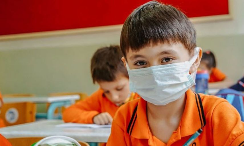 45 Öğretmenin Test Sonucu Pozitif Çıktı 11 Okulda Eğitime Ara Verildi