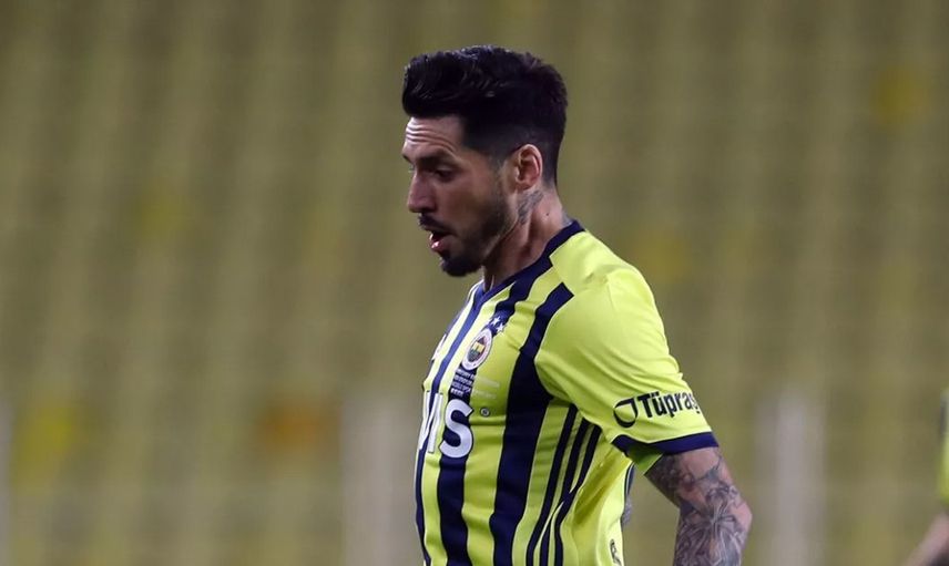 Fenerbahçeli Jose Sosa, Santa Clara'ya Transfer Oluyor!
