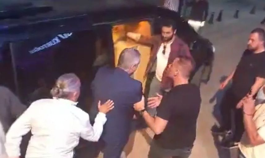 Cengiz Kurtoğlu'nun konserinde korku dolu anlar! Yangın çıktı Bakan Nebati alandan uzaklaştırıldı