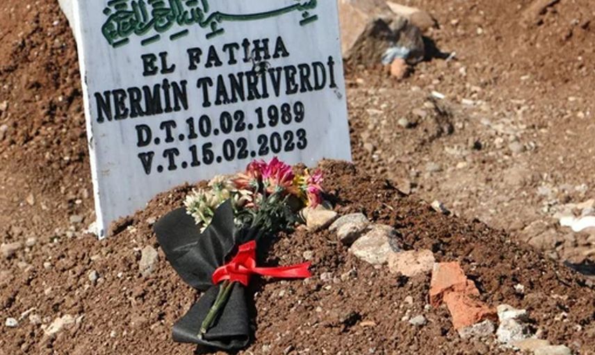 Depremin vurduğu Diyarbakır’dan üzen fotoğraflar: Defin işlemleri başladı