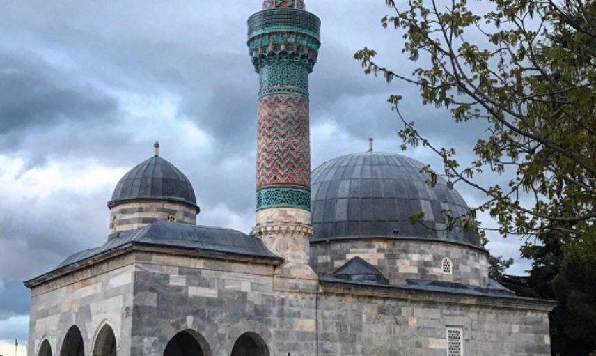 YEŞİL CAMİİ