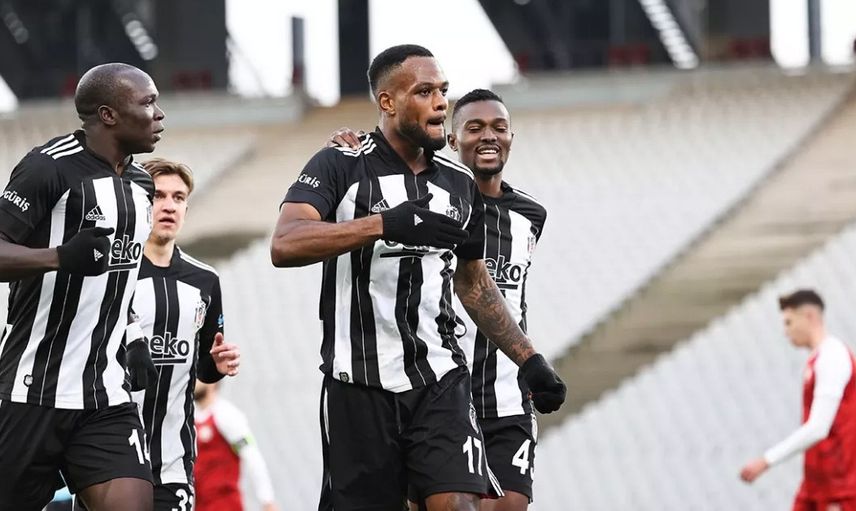 Beşiktaş Cyle Larin'in Bonservisini Belirledi!
