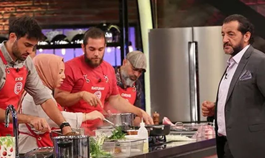 MasterChef Mehmet Yalçınkaya kızıyla video paylaştı: Sosyal medya sallandı!