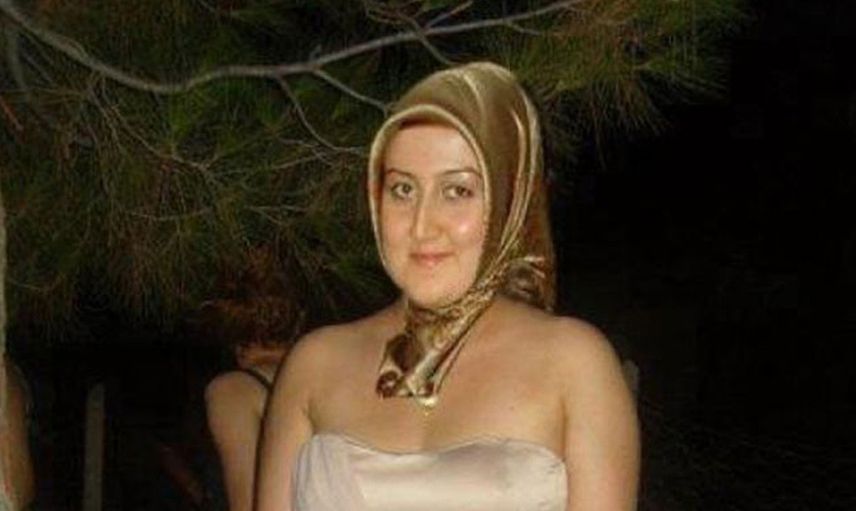Sokak ortasında davranışlarıyla taktığı başörtüsüne halel getiren kişiler