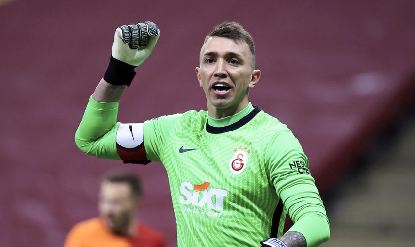 Lorik Cana'dan Yıllar Sonra Gelen Fernando Muslera İtirafı!