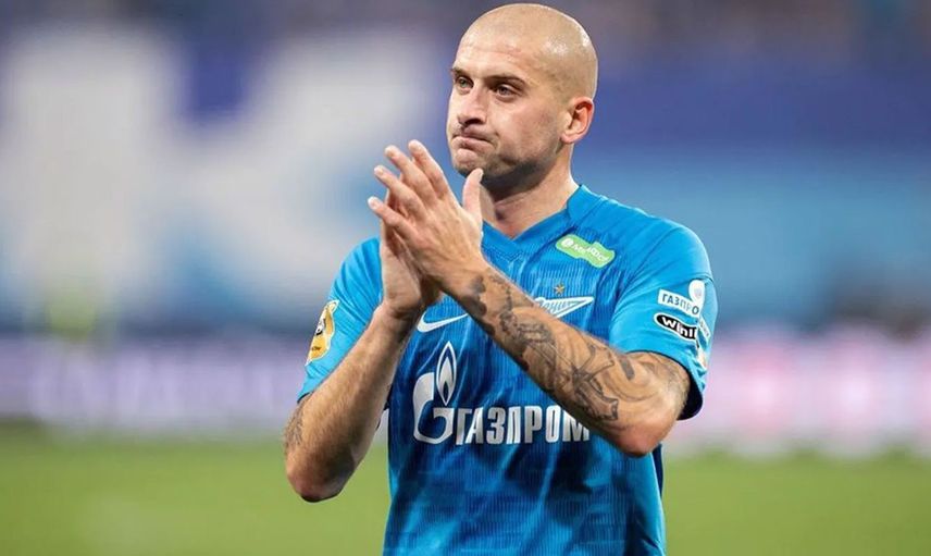 Rusya - Ukrayna savaşı sonrasında Zenit'ten ayrılan Ukraynalı Yaroslav Rakitskiy'i Başakşehir transfer etti!