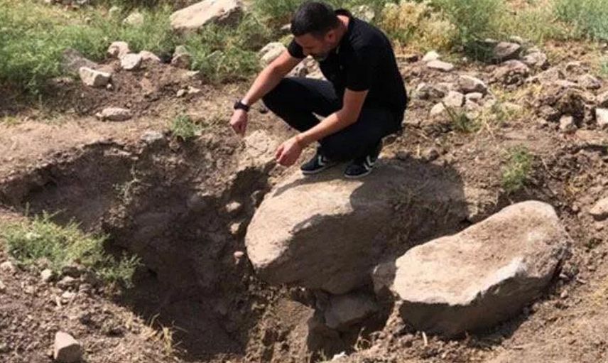 Ankara'da Ermeni mezarlığını defineciler tahrip etti