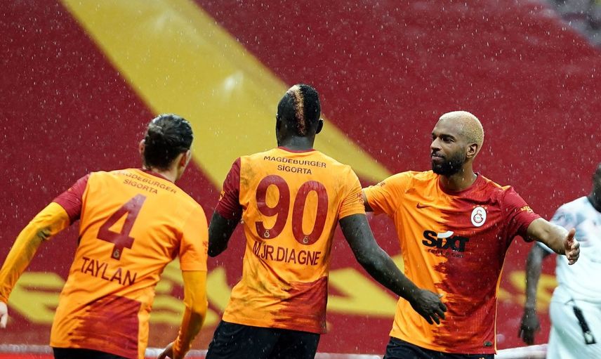 Ryan Babel, Kasımpaşa'ya Transfer Oluyor!
