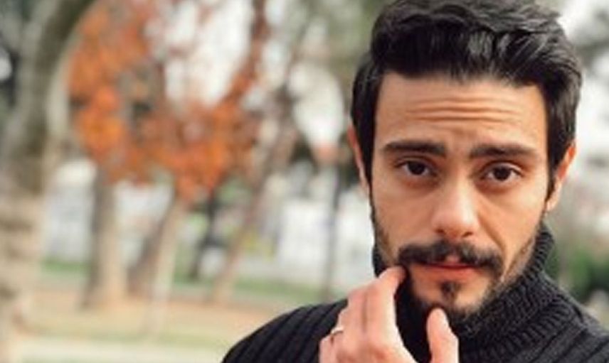 Rüzgar Erkoçlar kimdir?