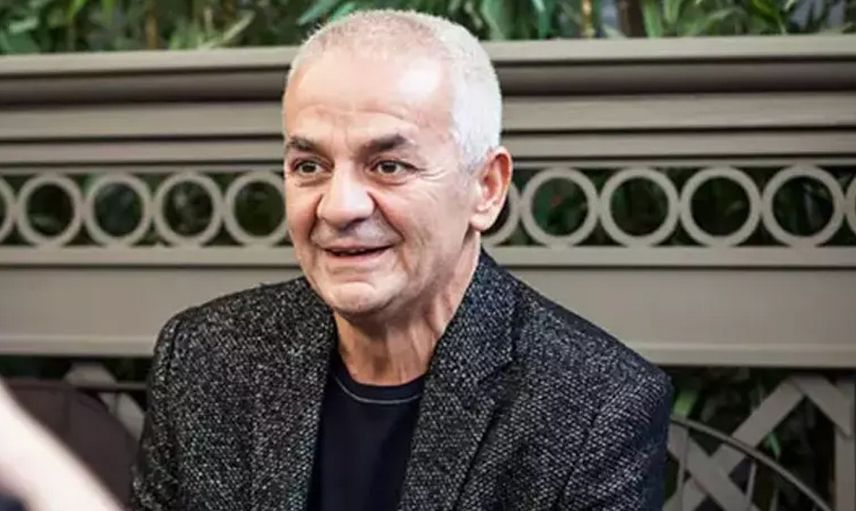 Zafer Algöz 24 gün içinde iki büyük acıyla sarsıldı! Önce annesi şimdi ise babası...