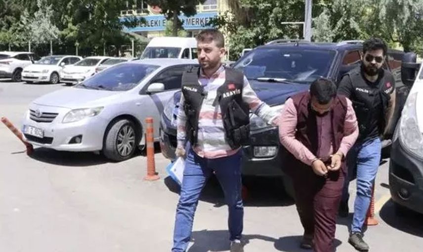 Sen nasıl hocasın! Kur'an kursunda yaşanan şiddet olayı Türkiye'yi ayağa kaldırmıştı! O eğitmen hakkında yeni gelişme yaşandı sonuç yine hayal kırıklığı oldu