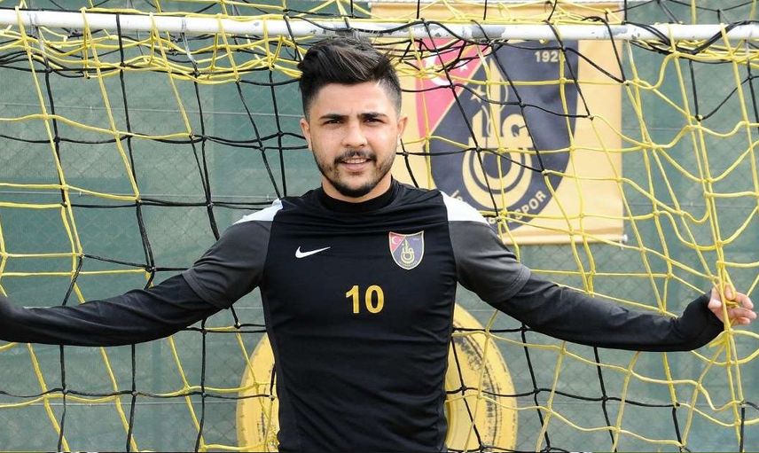 Beşiktaş'ın Eski Futbolcusu Muhammed Demirci Performansıyla Dikkat Çekiyor!
