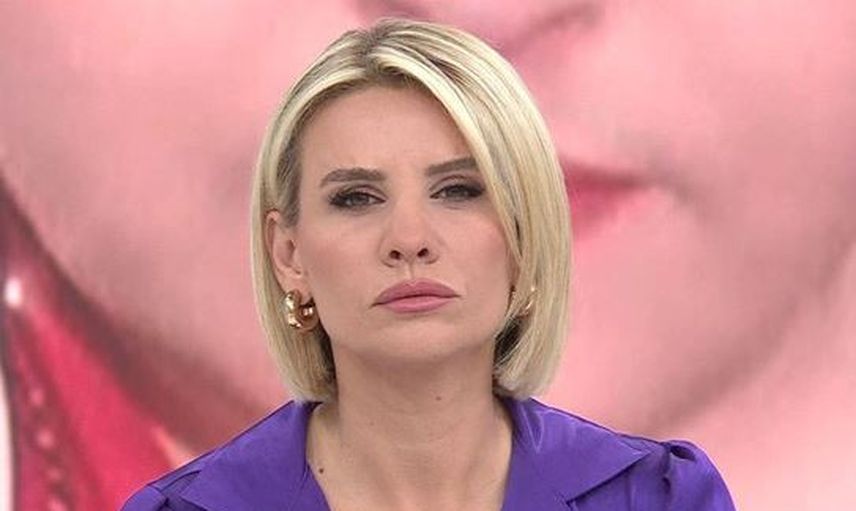 Esra Erol'da Yaşanan Skandallar Sonrasında Esra Erol Öyle Bir Laf Söyledi ki Avukat Hülya da Çıldırdı!