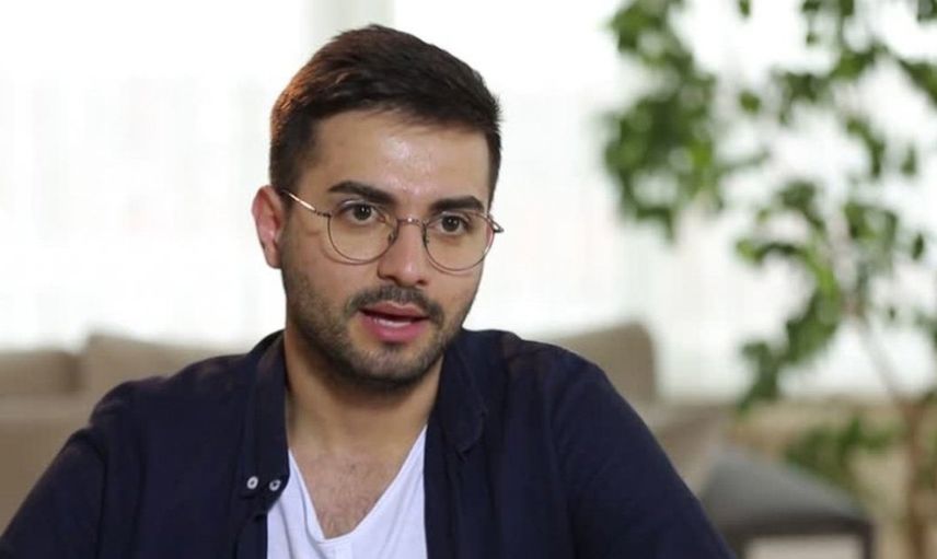 Kadir Ezildi'nin daha önce hiç görmediğiniz estetiksiz fotoğrafları