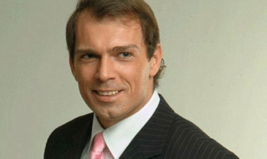 Erkan Meriç kimdir?