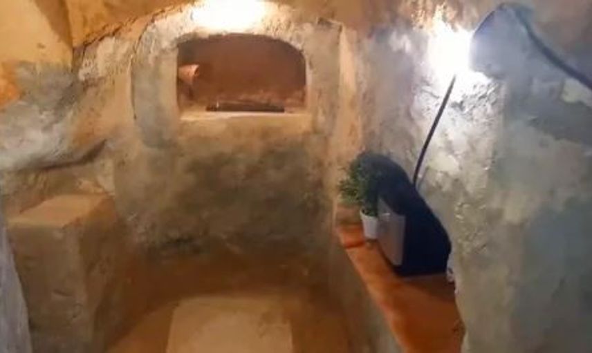İspanya'da Ailesine Kızan Genç Kendine Yeraltı Evi İnşa Etti
