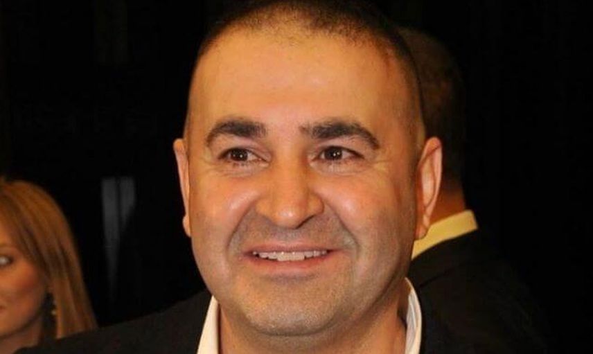 Şafak Sezer kimdir?