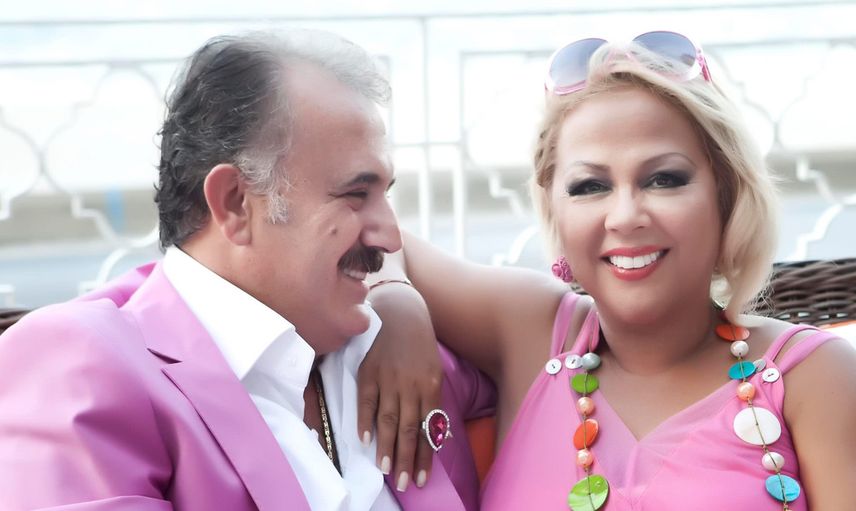 Safiye Soyman ve Faik Öztürk sosyal medyada alay konusu oldu: Terliklerini görenler şaşkına döndü!
